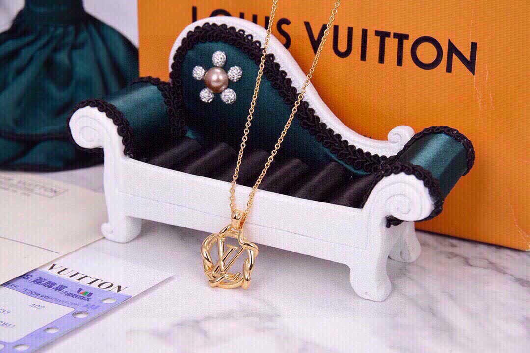 Louis Vuitton Garden Louise Necklace
